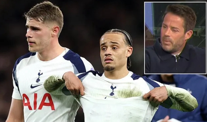 O'Hara Criticizes Sánchez: Constantly Making Basic Errors, Goalkeeping Like Non-League Level