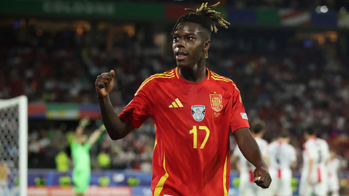 Vì Williams, Barcelona bỏ qua vấn đề lớn nhất