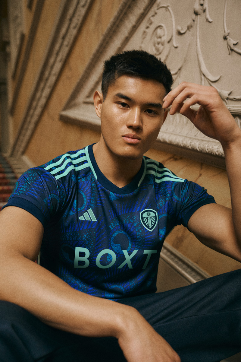 Áo Đấu Sân khách Của Leeds United 2023-24