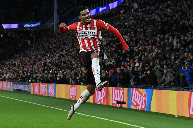 PSV ngược dòng ấn tượng, giành chiến thắng 3-2 trước Shakhtar Donetsk