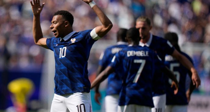 France Eases Past Iraq 3-0 Amid Lengthy Philadelphia Storm Delay