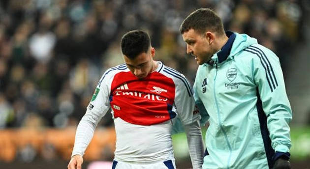 Arsenal Đối Mặt Nguy Cơ Hụt Hơi Vì Không Tăng Cường Đội Hình Mùa Đông