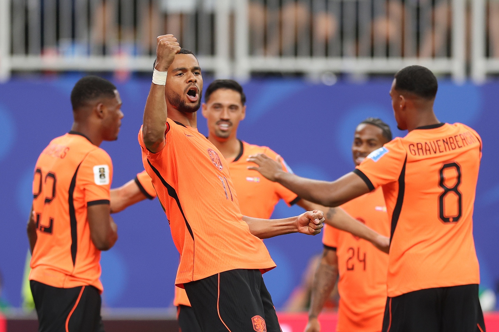 Tại World Cup, anh ấy tham gia vào 6 bàn thắng trong 7 trận đấu cho đội tuyển Gakopo,tại các giải đấu quốc tế lớn, anh ấy tham gia vào 10 bàn thắng trong 13 trận đấu