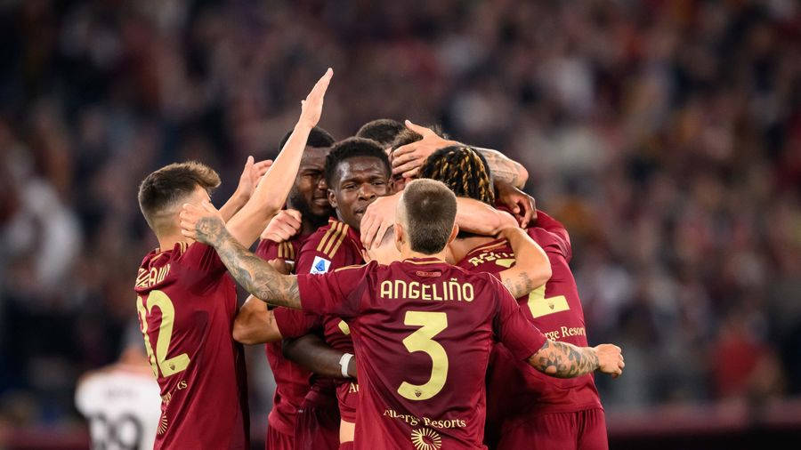 Roma 3-1 AC Milan | Gimenez S. nhận thẻ đỏ, Milan đã vô duyên giải đấu UEFA mùa giải tới
