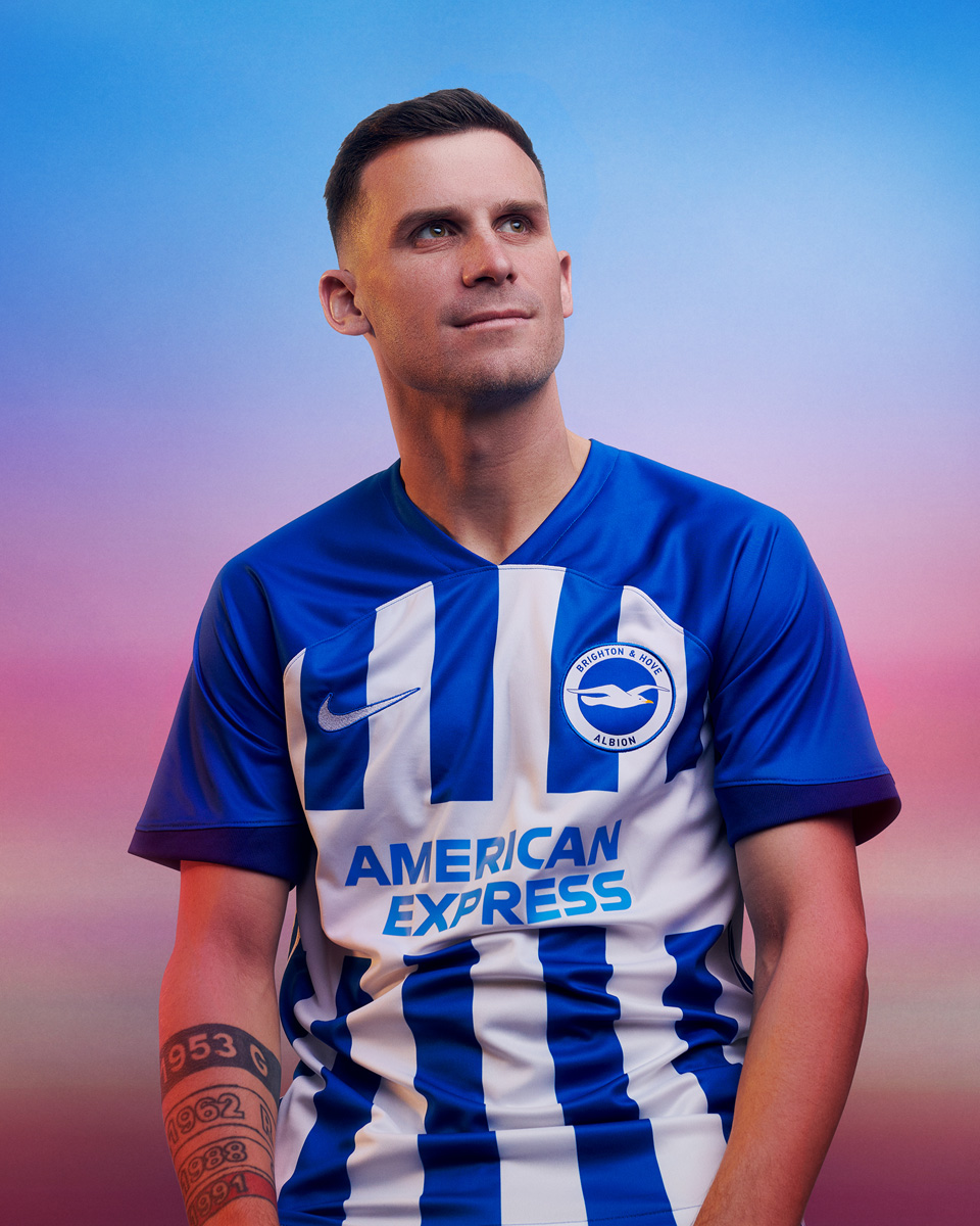 Áo Đấu Sân Nhà Và Sân Khách Của Brighton 2023-24