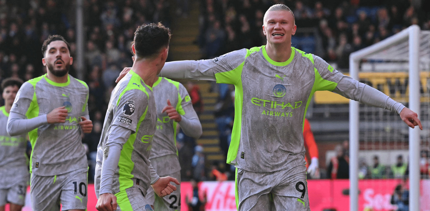 Man City cách đỉnh bảng 2 điểm! Thắng 3-0 Crystal Palace với cú đúp của Haaland, Foden tỏa sáng