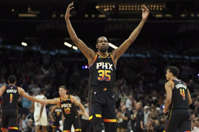 Phóng viên Mỹ: Heat sẽ dốc toàn lực theo đuổi Durant vào mùa hè
