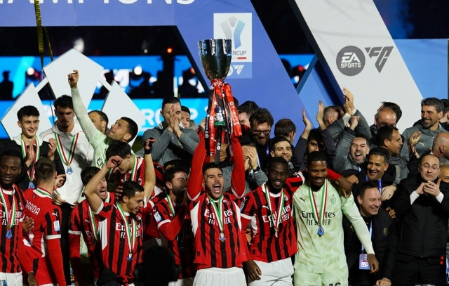 Inter Milan 2-3 AC Milan | Milan lội ngược dòng thắng Inter, Conceição giành danh hiệu sau khi nhiệm chức HLV Milan 8 ngày