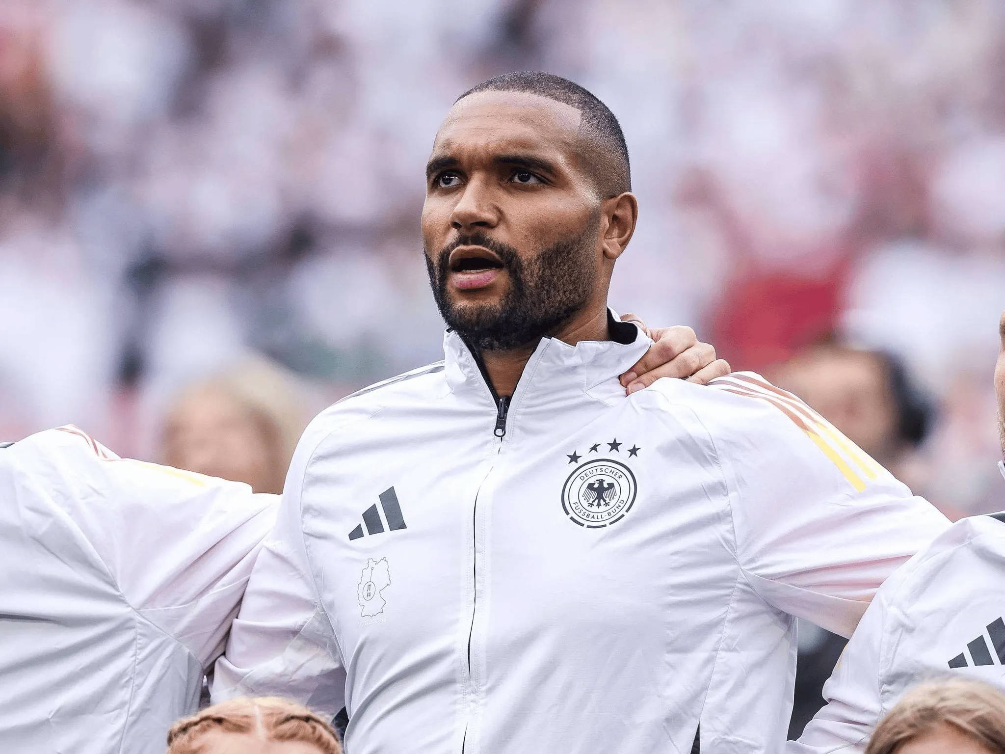Kicker: Bayern đưa ra lời đề nghị khác cho Tah với tổng giá 25 triệu, Leverkusen dự kiến sẽ tiếp tục từ chối