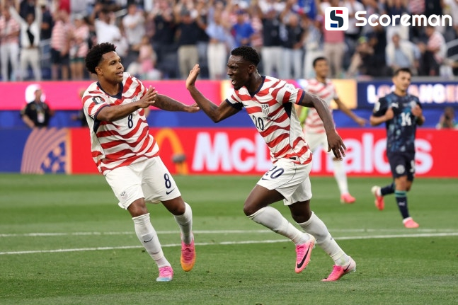 미국 미쳤다! 파라과이와 1차전 전반전 3-0 리드