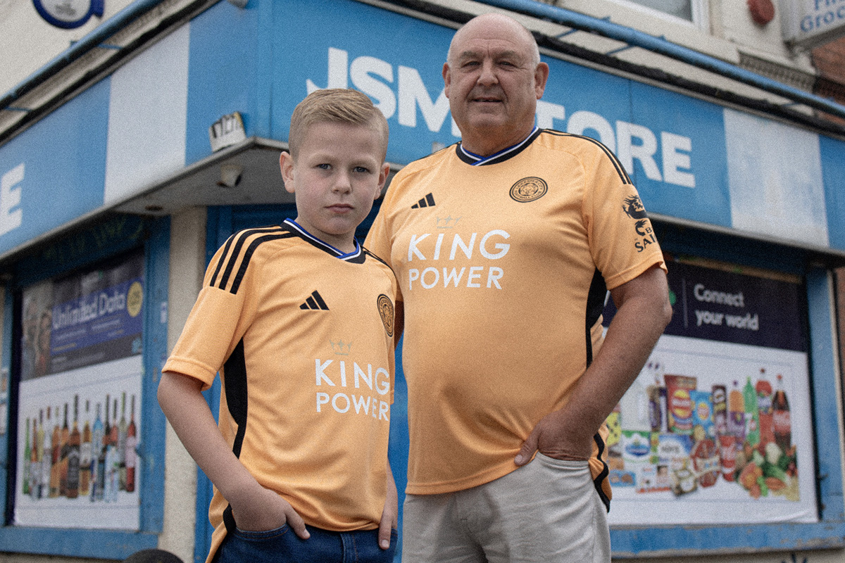 Áo Đấu Sân Khách Thứ Hai Của Leicester City 2023-24