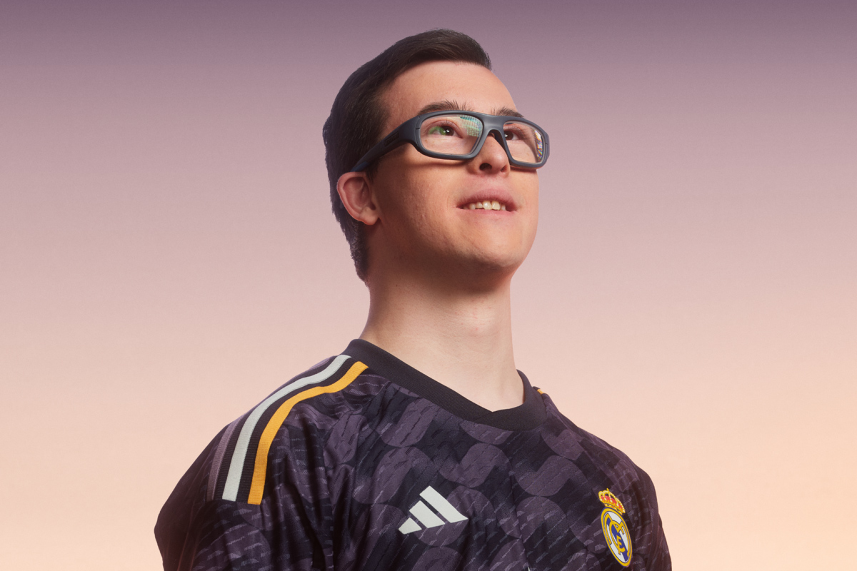 Áo Đấu Sân Khách Của Real Madrid 2023-24
