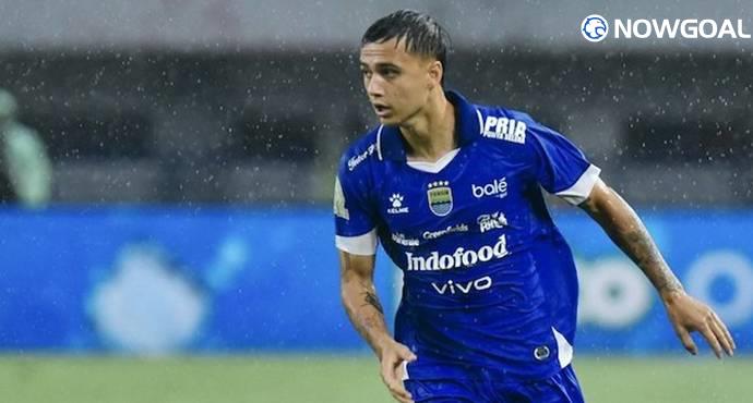 Eliano Reijnders Shines with Versatility in Persib’s Consecutive Matches