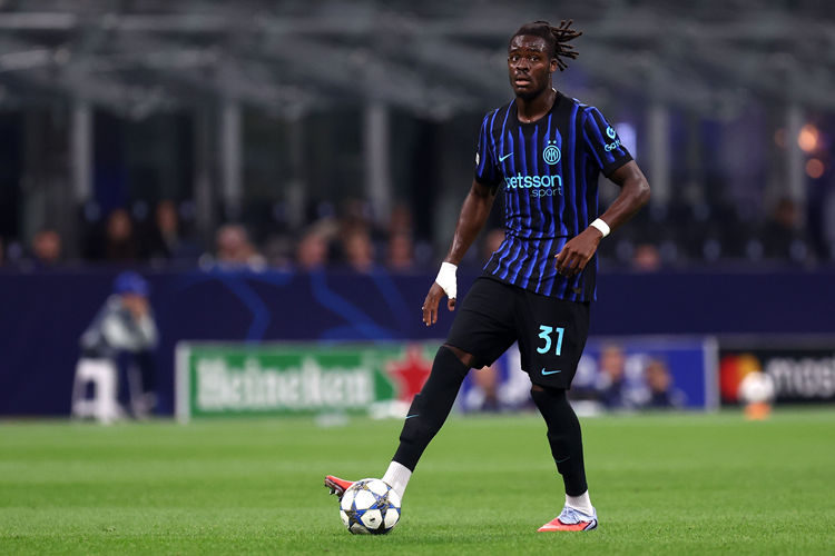 Bisseck: “Hơn Milan 8 điểm? Chúng tôi không bận tâm, trận gặp Juventus là cơ hội chứng minh sự tiến bộ”