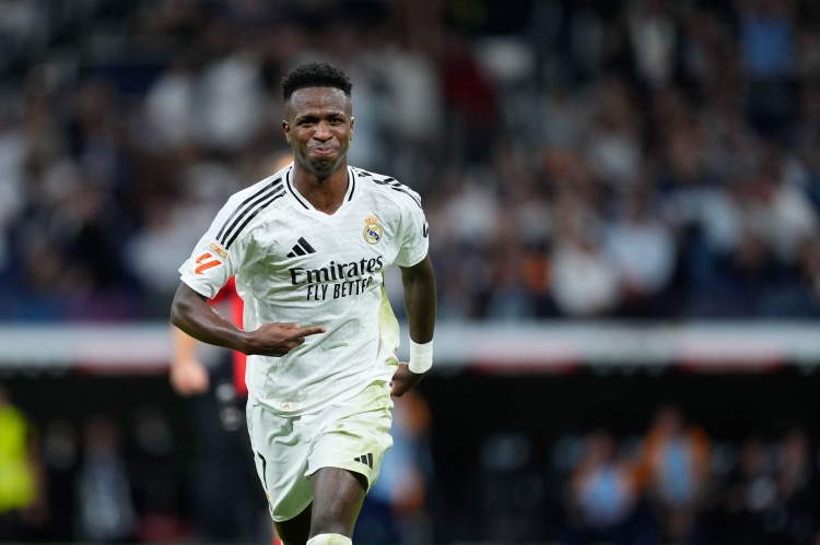 Giám đốc Real Madrid khẳng định Vinicius không phải để bán, hai bên vẫn chưa thảo luận gia hạn hợp đồng