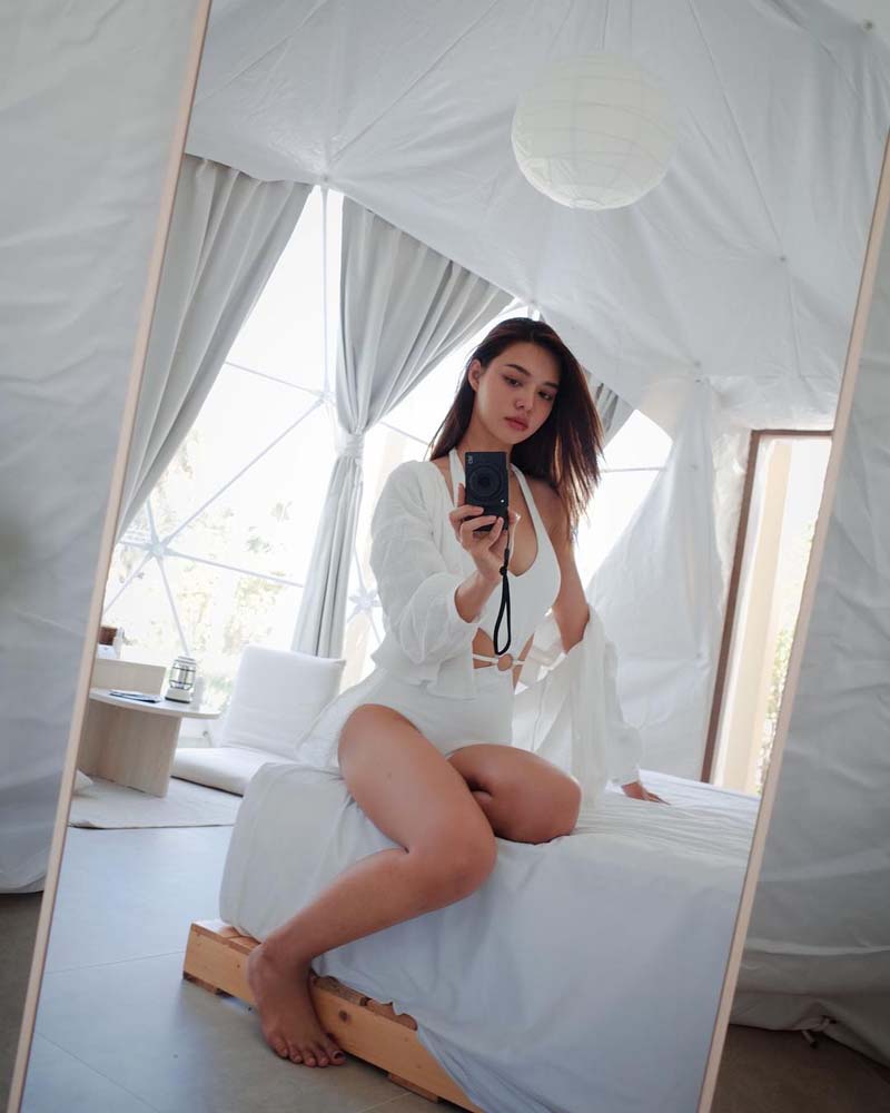 หญิง อาณดา เปิดโหมดแซ่บ สวมวันพีซโชว์หุ่นสวยเซ็กซี่ ว้าว ประจวบฯ ฮอตฉ่า