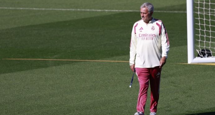 Mourinho Returns to His Old Ways After Real Madrid Derby Defeat