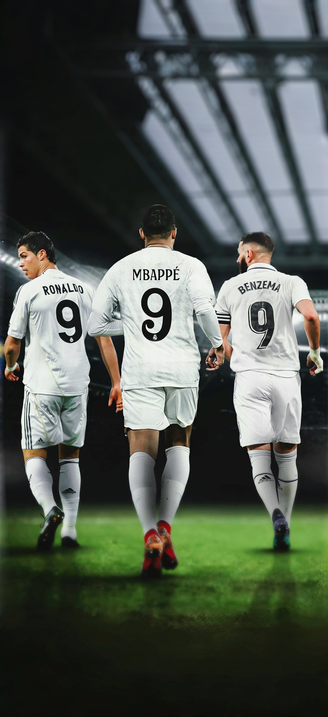 Ảnh đẹp: Mbappe ra mắt Real Madrid
