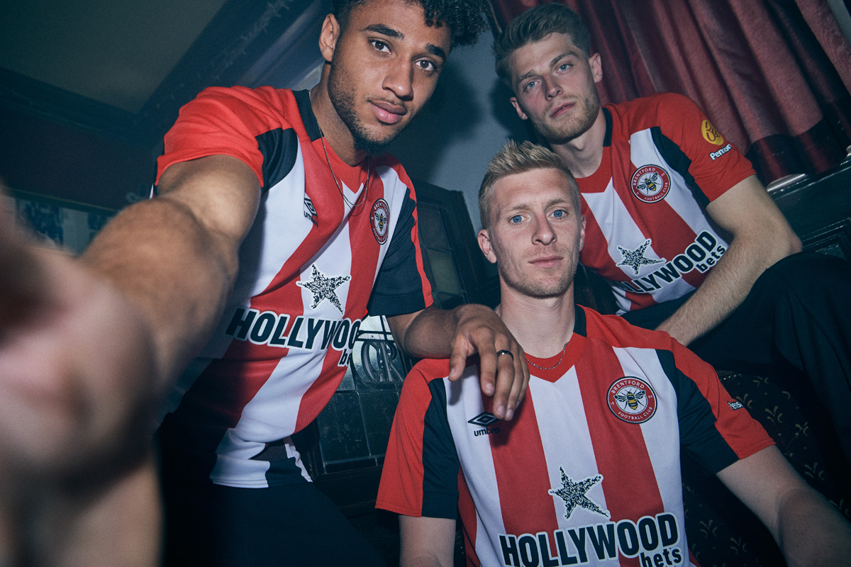 Áo Đấu Sân Nhà Brentford 2023-25