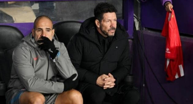 Sự kiên nhẫn của Simeone được đền đáp: Atletico Madrid thắng đậm, bám sát Barcelona