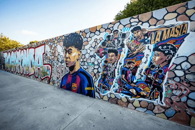 Barcelona: Vị trí số 10 của Yamal cho mùa giải mới, áo đấu đã chính thức mở bán