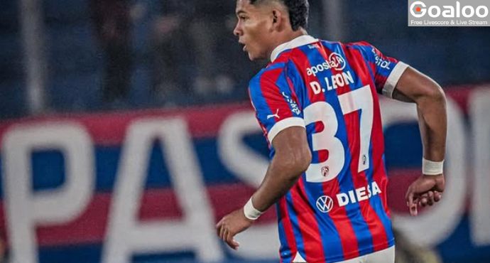 Arsenal's pursuit of young Paraguayan left-back Diego León has been thwarted by Manchester United.