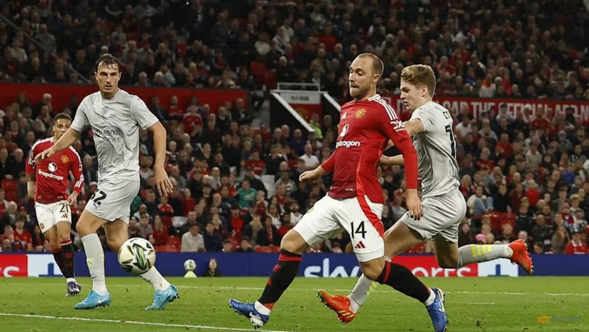 Manchester United Crush Barnsley 7-0 in Carabao Cup