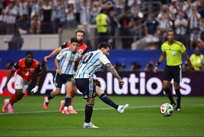 Argentina Seal Last-16 Berth with 2-0 Win Over Austria as Messi Claims World Cup All-Time Scoring Record