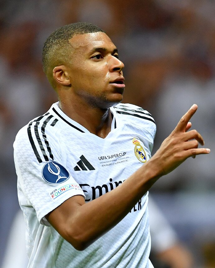REAL MADRID WIN THE UEFA SUPER CUP 🏆