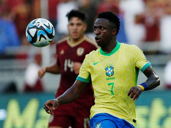 Venezuela 1-1 Brazil | Vinícius đá hỏng Penalty, Raphinha bỏ lỡ cơ hội tuyệt vời, lập siêu phẩm cũng khó mang về chiến thắng