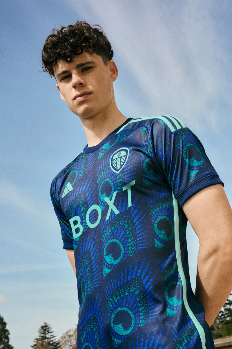 Áo Đấu Sân khách Của Leeds United 2023-24