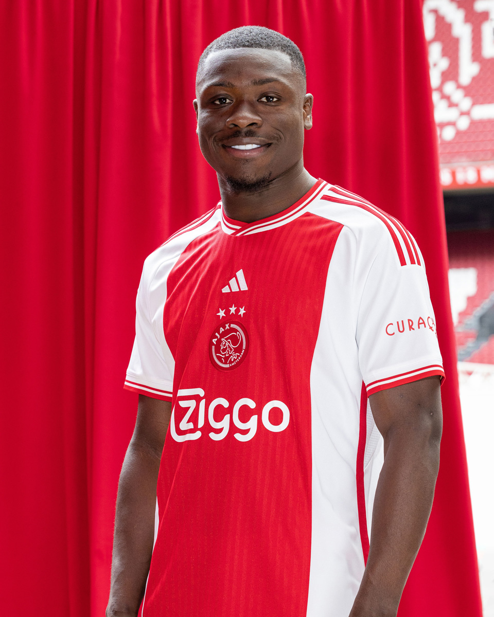 Áo Đấu Sân Nhà Của Ajax 2023-24