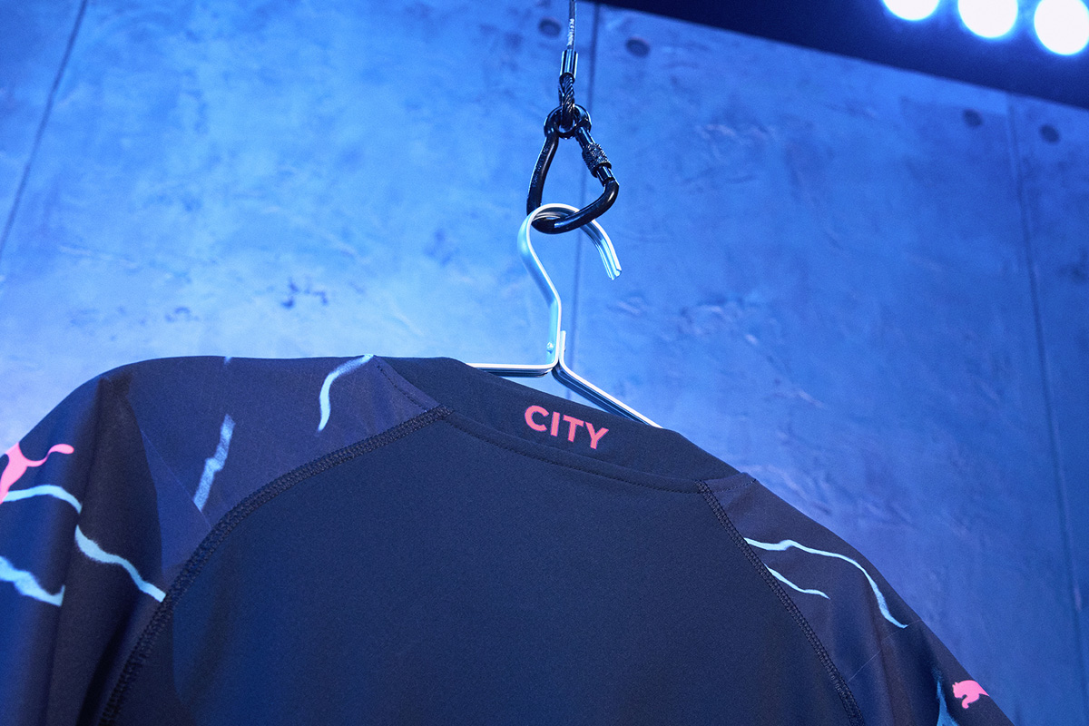 Áo Đấu Sân khách Thứ Hai Của Manchester City 2023-24