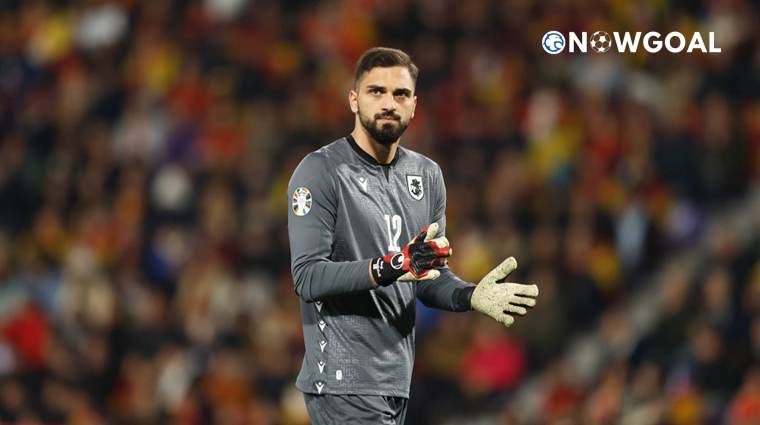 Liverpool seal final details to sign Giorgi Mamardashvili