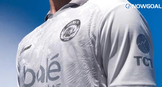 Arema FC Launches Fourth Jersey to Support Tragedy Victims