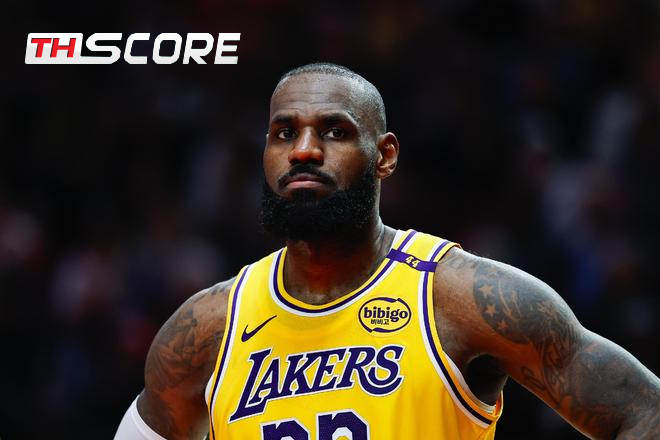 เดือด! แฟนบาสเกตบอลฟ้อง 'เลอบรอน เจมส์' อ้างถูกหลอกซื้อตั๋วราคาแพง หลัง 'Decision 2.0' กลายเป็นโฆษณา