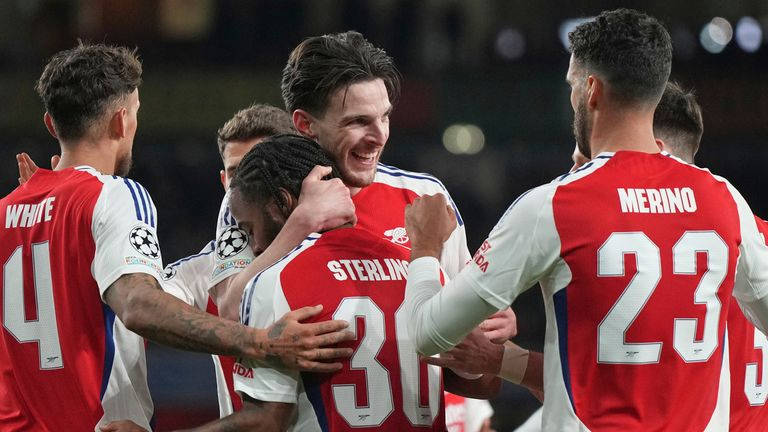 Arsenal 2-2 PSV Eindhoven | Arsenal loại Eindhoven với tổng tỷ số 9-3, sẽ đối đầu với Real Madrid ở vòng tứ kết