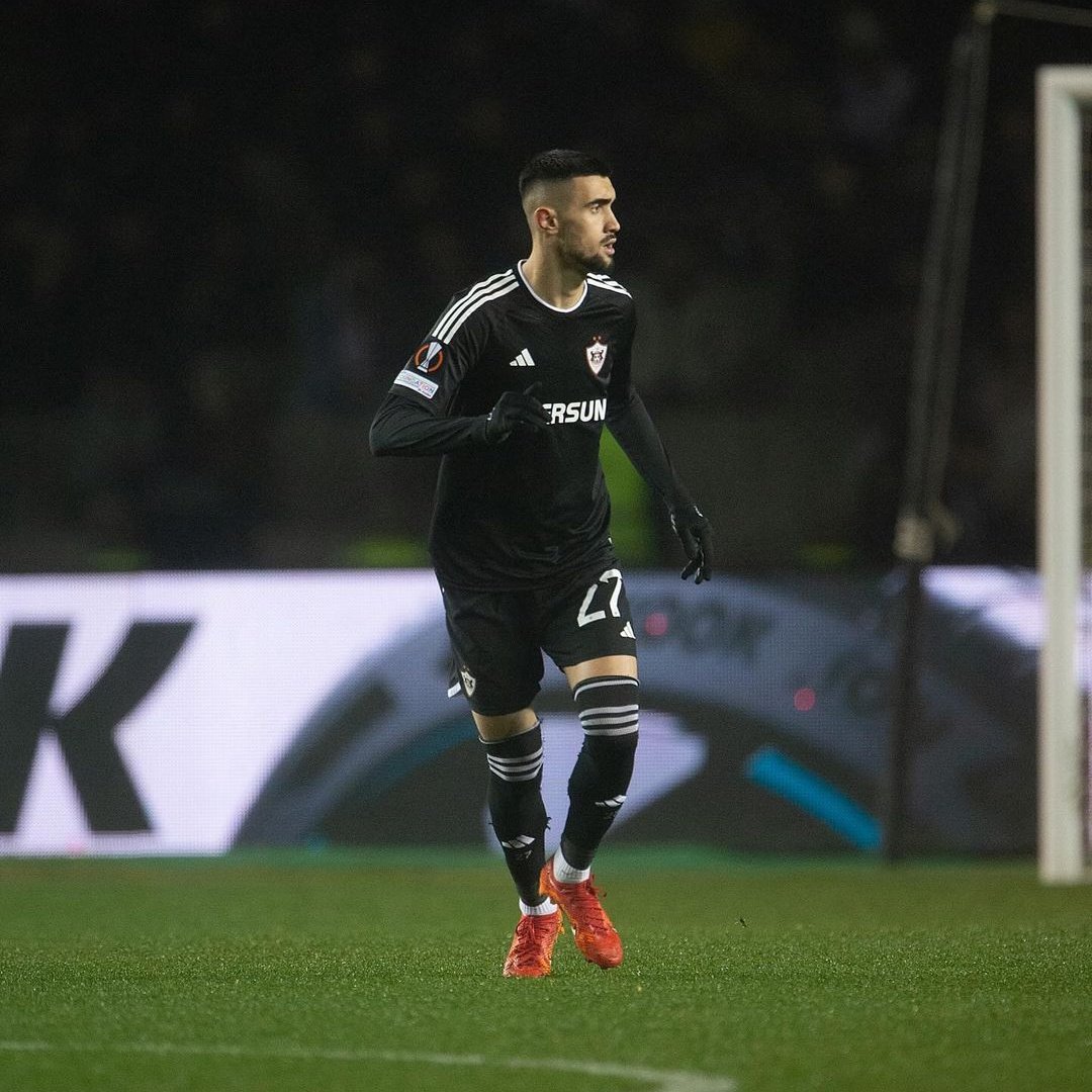 Traffic Chaos and Missed Chances: Qarabag's Disastrous Night at Tottenham