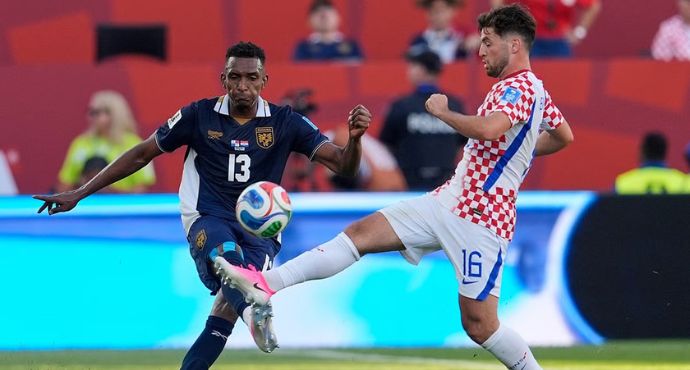 Modric's 200th Cap Celebrated as Croatia Edges Out Panama 1-0