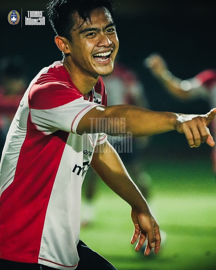 Garuda Training Pics: The 𝐅𝐈𝐍𝐀𝐋 𝐆𝐫𝐨𝐮𝐩 𝐒𝐭𝐚𝐠𝐞 match is tonight!