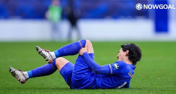 World Cup Blow for Japan as Takumi Minamino Suffers Season-Ending Knee Injury