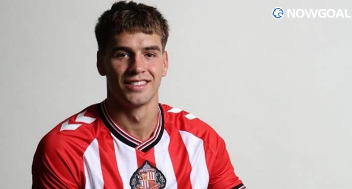 Chelsea Sends Marc Guiu on Strategic Loan to Sunderland with Game-Time Clause
