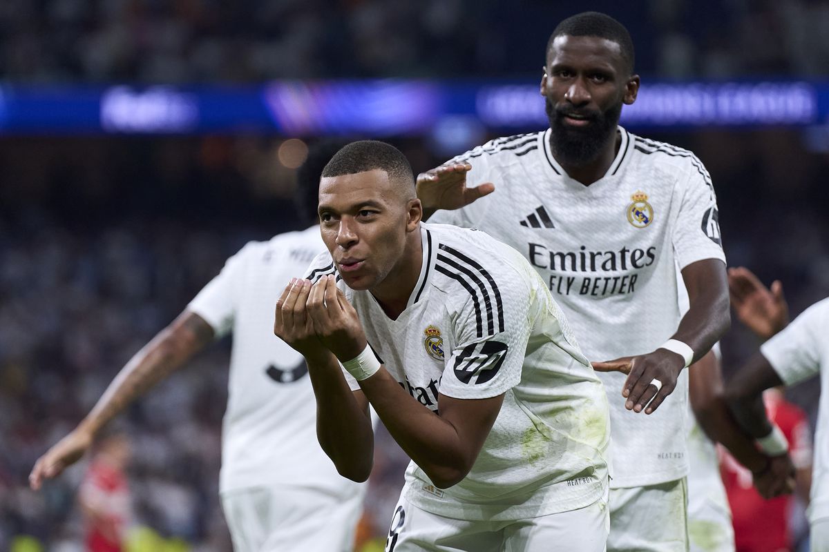 Real Madrid Triumphs Over Stuttgart Amidst Midfield and Defensive Concerns