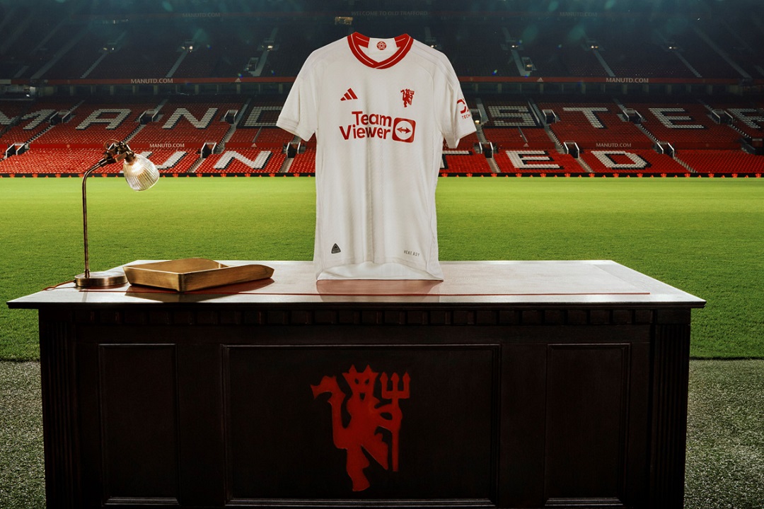 Áo Đấu Sân Khách Thứ Hai Của Manchester United 2023-24