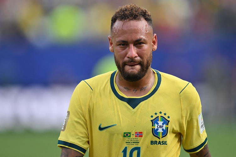 Truyền thông Brazil: LĐBĐ Brazil cân nhắc tổ chức trận đấu tri ân Neymar để tôn vinh anh