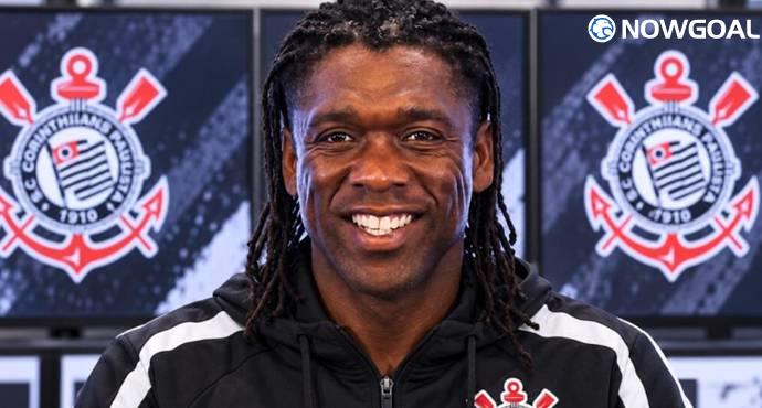 Corinthians Turn to Clarence Seedorf to Escape Relegation Trouble in Brazil