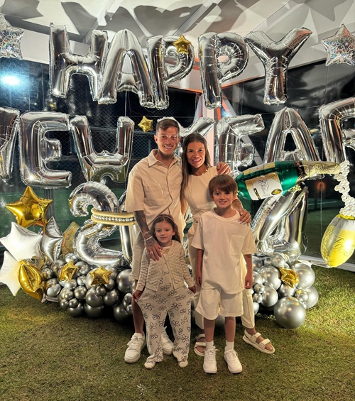 Portuguese international players post photos to welcome the arrival of 2024