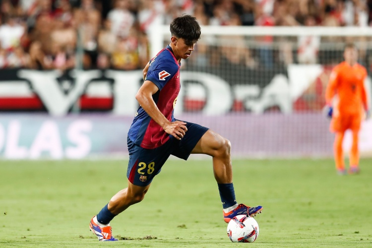Liên đoàn bóng đá Tây Ban Nha (RFEF) chính thức: Theo yêu cầu của Barcelona, Bernal rút khỏi danh sách U21 Tây Ban Nha