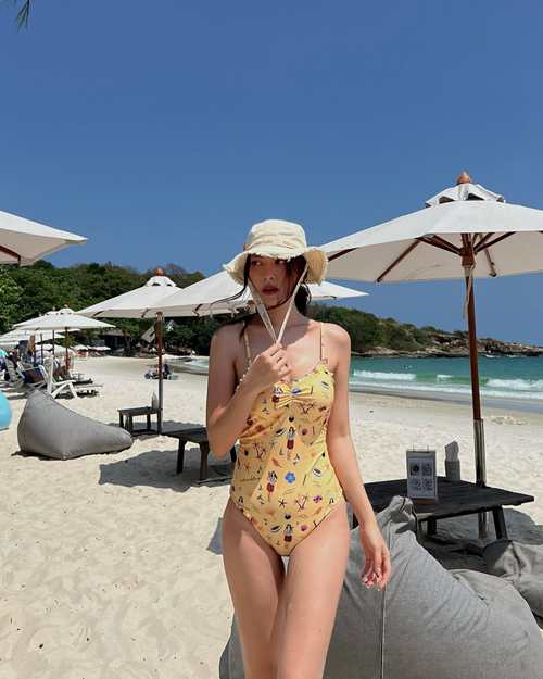 จีน่า ธันย์ชนก น็ตไอดอล นางแบบ และนักแสดงสาวสุดฮอต จัดเต็มความแซ่บ !
