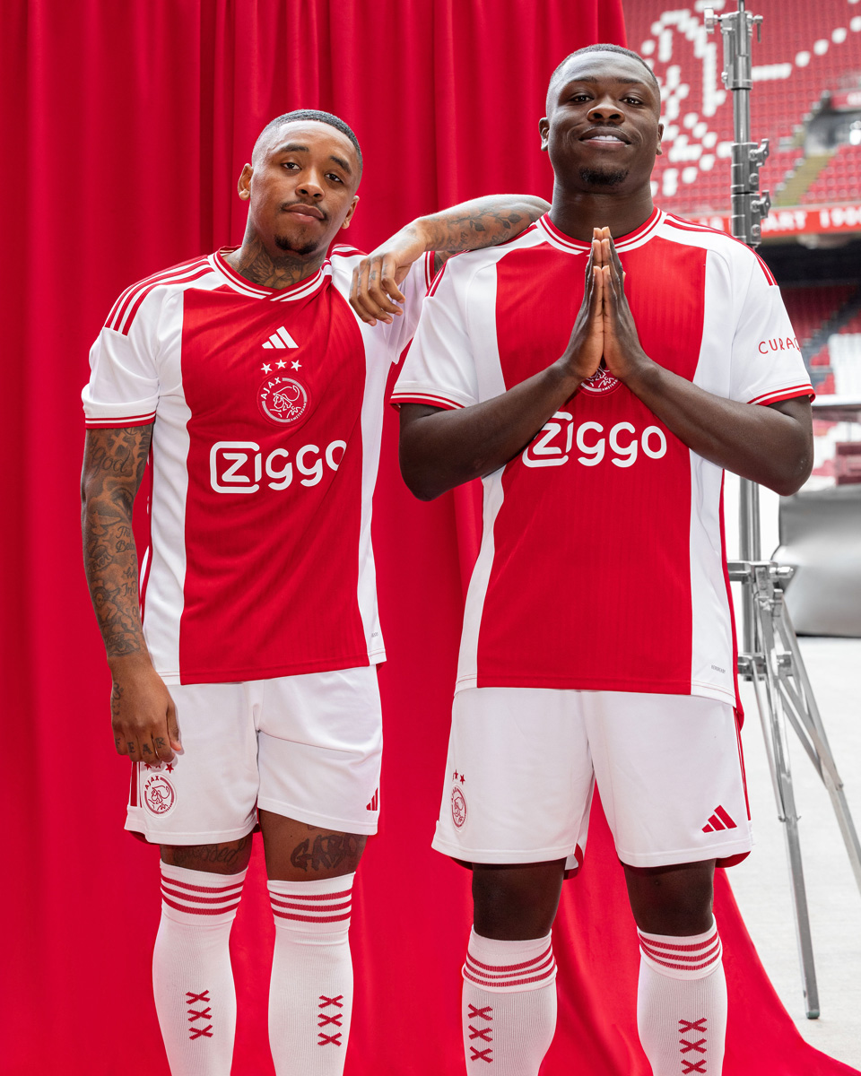 Áo Đấu Sân Nhà Của Ajax 2023-24